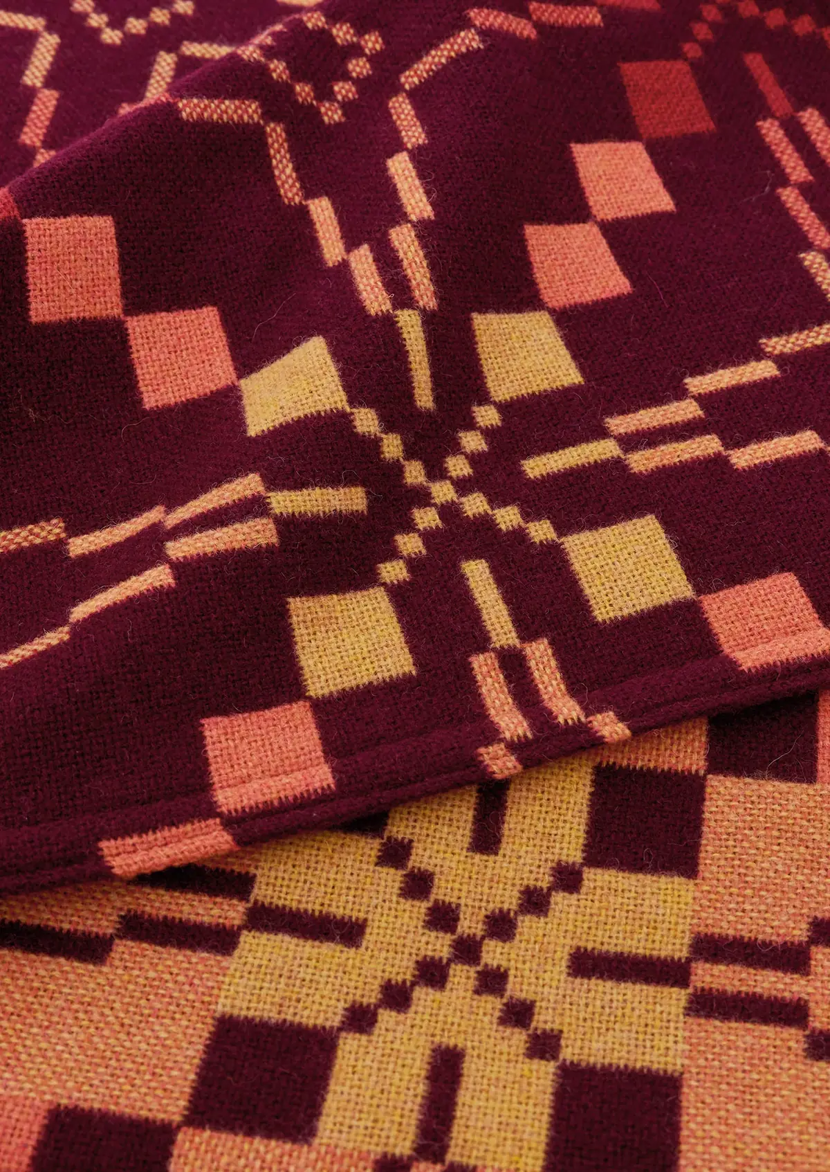 Toast x Melin Tregwynt Melin Tregwynt Vintage Star Blanket, Plum/Spice, photo 5