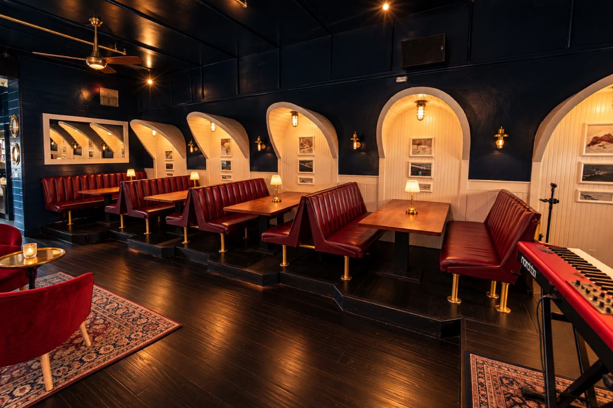 Friendship Bar