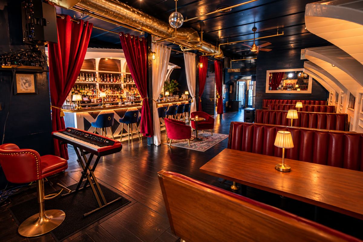 Friendship Bar